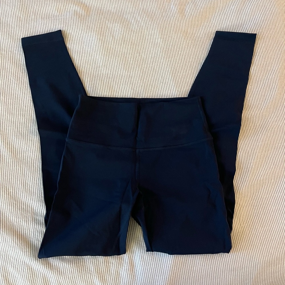 Lululemon Wunder Under Navy Leggings 28” Size 6